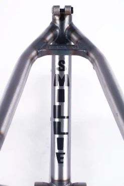Biggie Frame / devon smillie signature / raw<CULT CREW Online